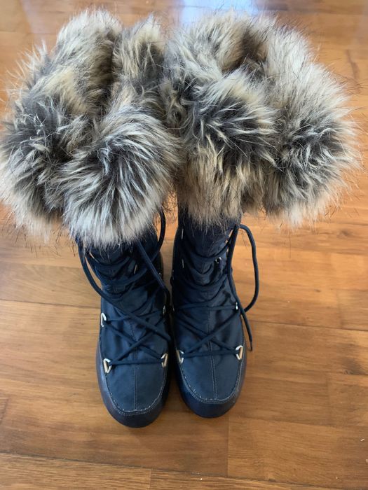 Moon boot mărimea 39
