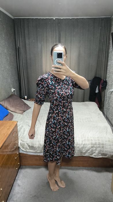 Продам платье легкое