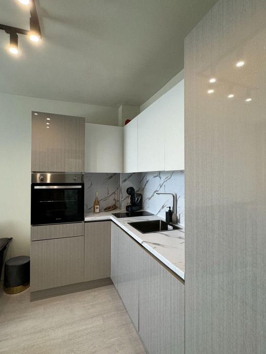 Дава се под наем Двустаен апартамент в София, Банишора - 42 кв.м за 690 € - Снимка #3