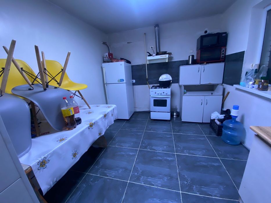 Продаётся дом в кирпичной районе