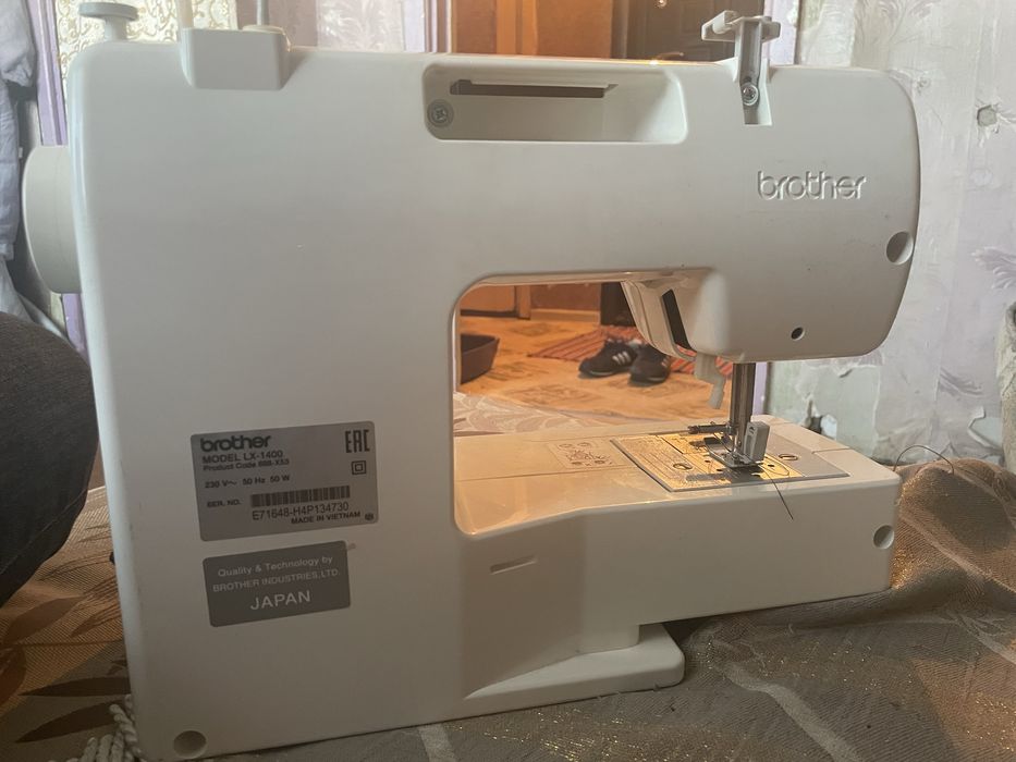 Швейная машинка Brother