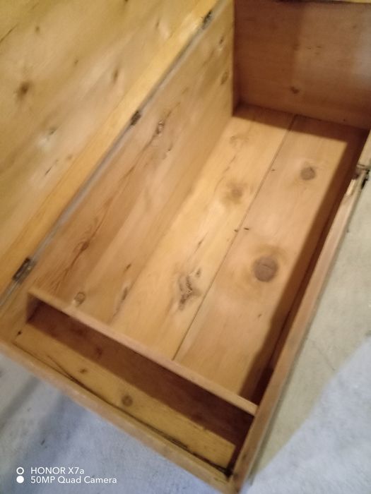 Продавам Старинна ракла