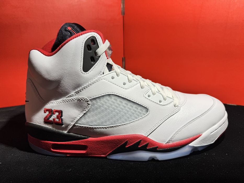 Оригинални! Nike Air Jordan 5 Retro OG - 45,47.5 ShoeMag