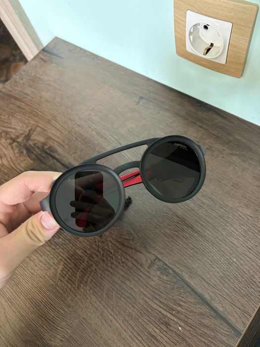 Слунчеви очила carrera
