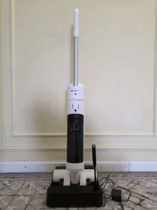 Поломоечная машина, пылесос