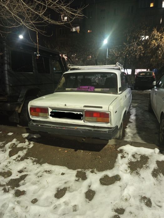 Продам ваз 2107  объем 1.6