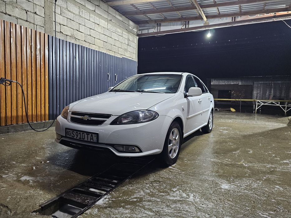 Lasetti Jentra eligant puls