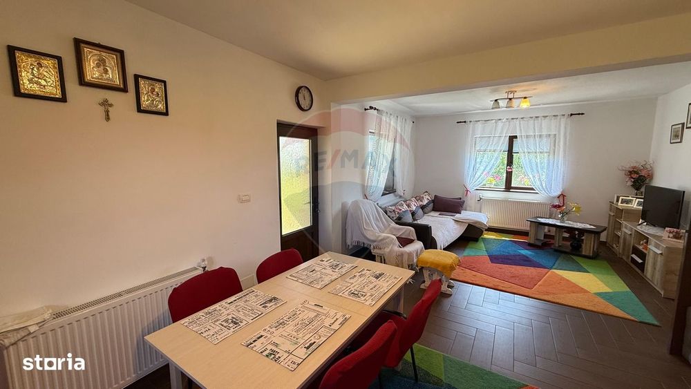 Casă / Vilă Mărăști zona montană a Vrancei