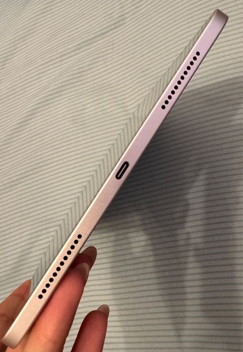 iPad (A16) Wi-Fi 128GB Silver