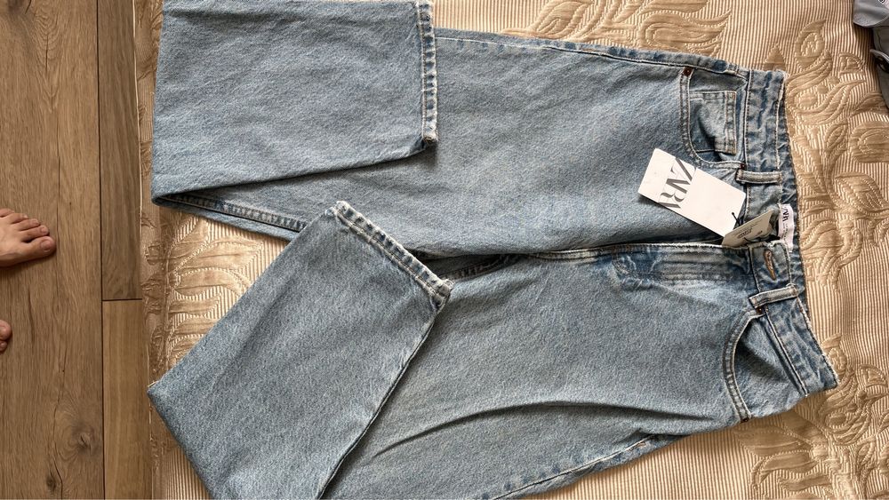 Zara джинсы новые