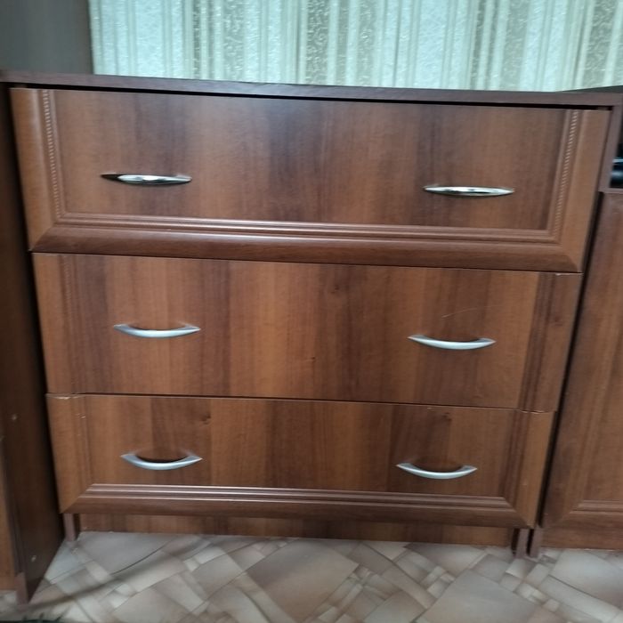 Спальный гарнитур