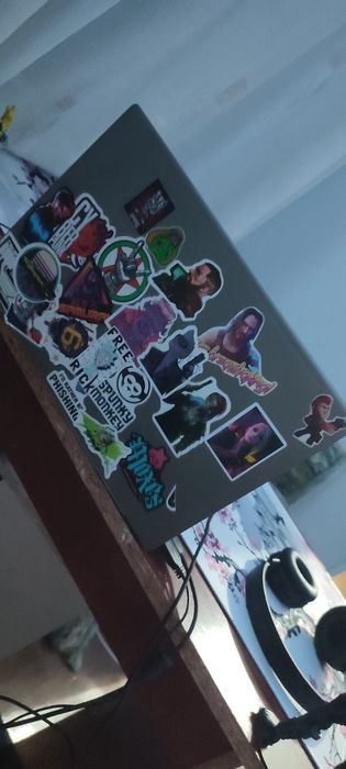 Продаю ноутбуккк