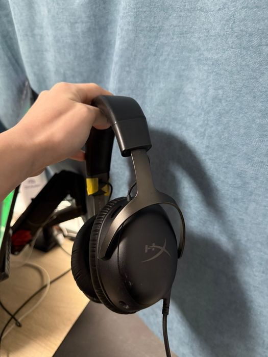 Наушник hyperx cloud2