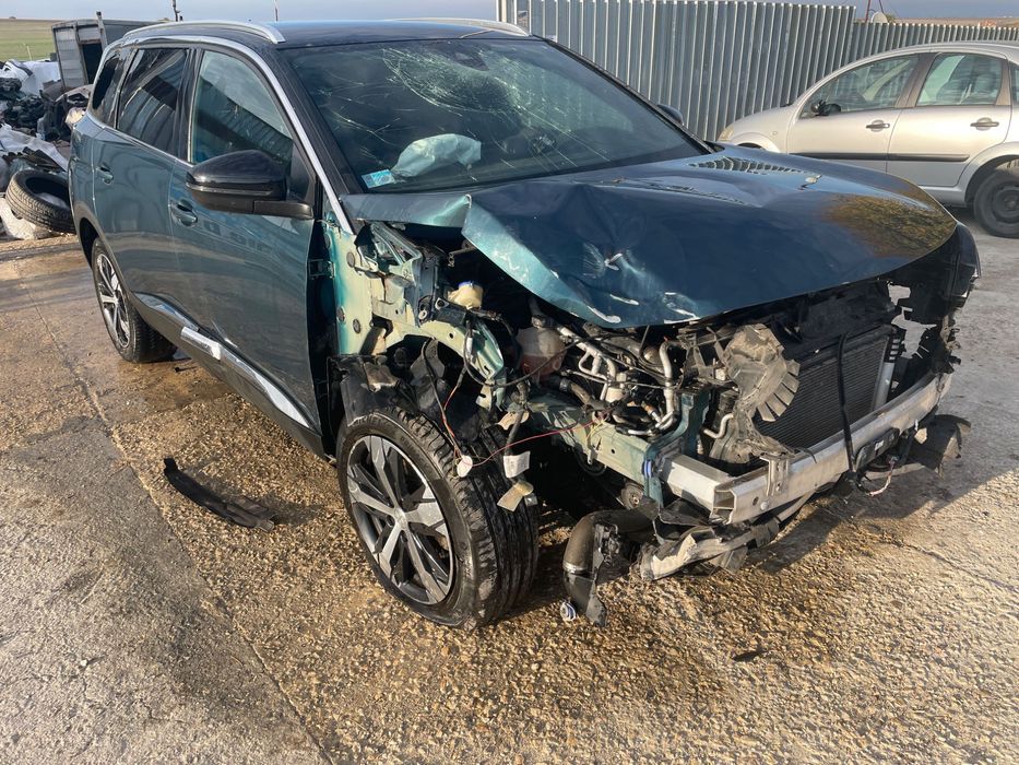 Peugeot 5008, 1.6 PureTech 180, двигател 5GF, automatic, 181 кс., 2021
