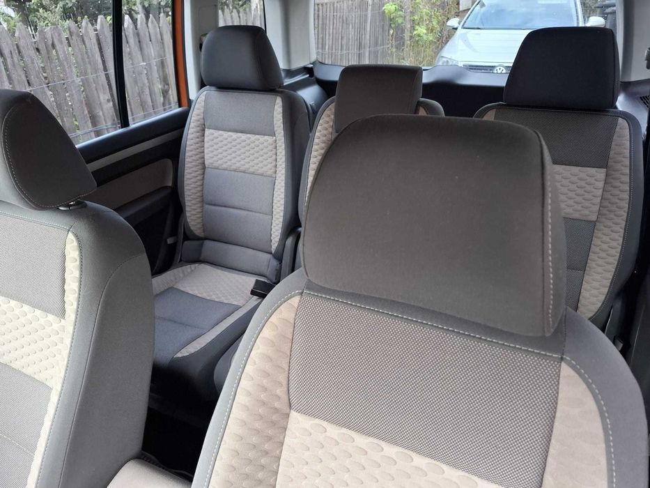 VOLKSWAGEN Touran 2008 — imagine 3