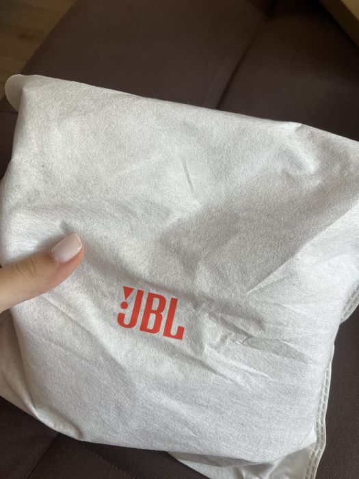 Безжични слушалки JBL 720BT