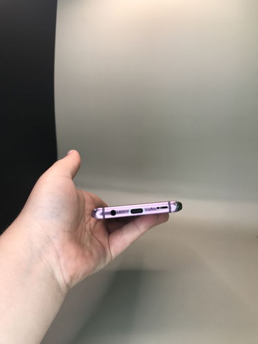 Samsung Galaxy S9 64GB purple