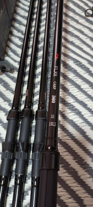 SET 4 Lansete FLX8 CARP 3.60 3.5Lbs + 4 Mulinete WIND BLADE J3 60FR