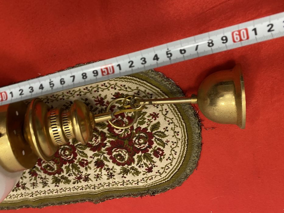 Италиански полилей с месингова основа и млечно стъкло