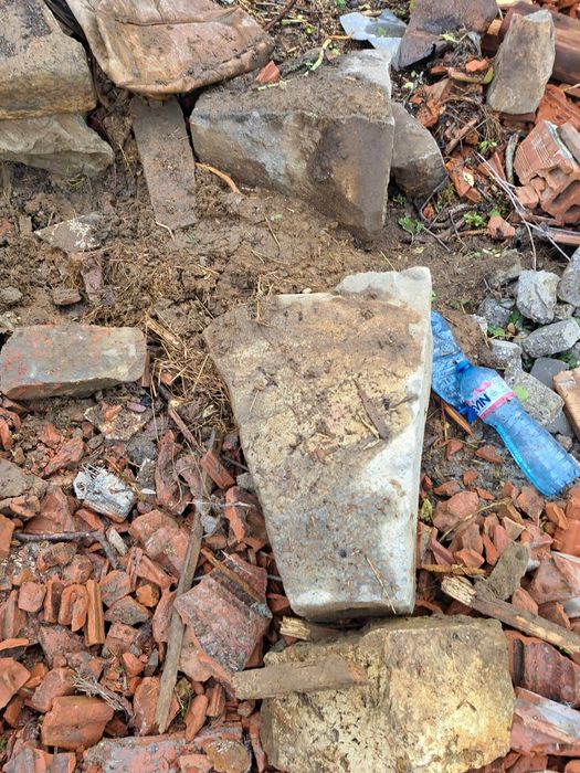 Стари греди и дъски