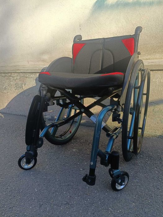 Carucior cu rotile activ, sezut de 45 cm - AT52330