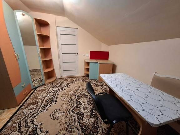 Комната на мансардном этаже