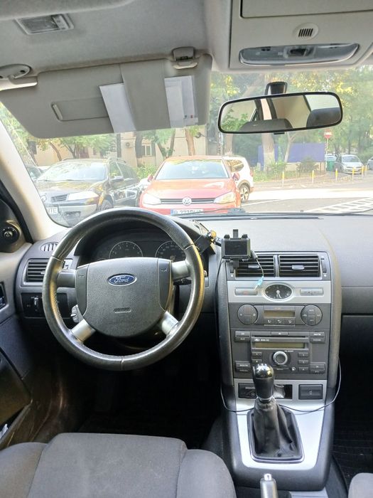 Ford mondeo benzină GPL