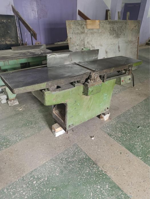 Продам деревообрабатывающие станки