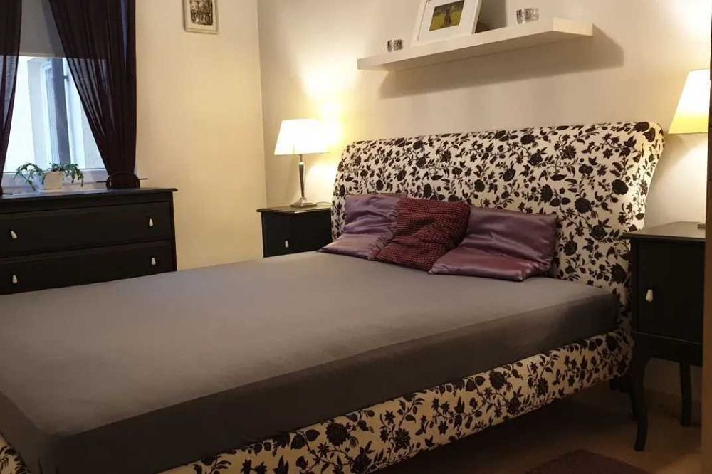 Дава се под наем Двустаен апартамент в Пловдив, Изгрев - 65 кв.м за 229.5 € - Снимка #2