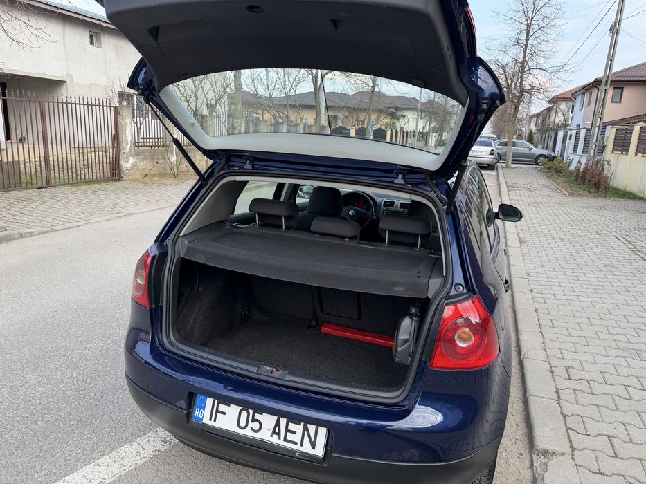 Vw Golf 5 / 1.9 diesel 6 trepte / Stare buna / An 2008 E/4 !!