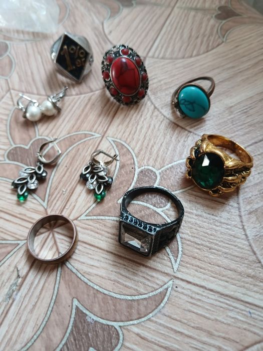 Продам кольца печатки