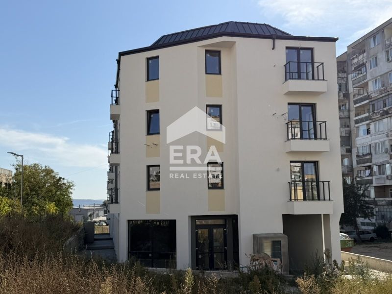 Продава се Тристаен апартамент в Варна, Кайсиева градина - 83 кв.м за 1476 €/кв.м - Снимка #1