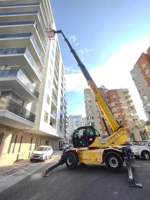 De inchiriat Manitou Magni 5 tone 30 metri (manitou,manitu,telescopic)
