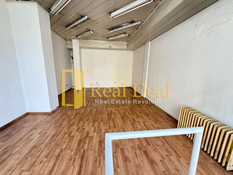 Магазин в София-Център площ 34 цена 800