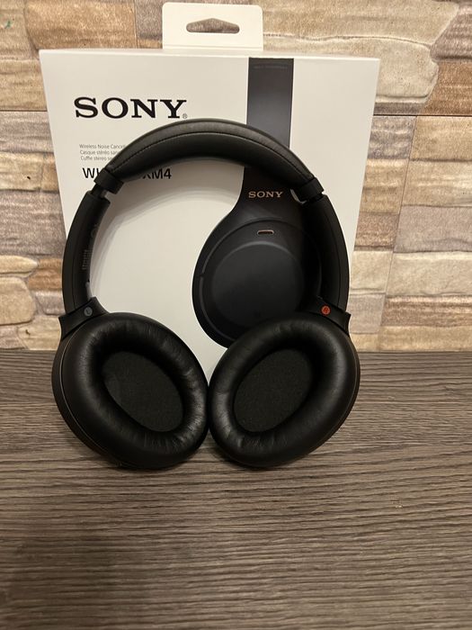 Căști SONY over the ear, model WH-1000XM4