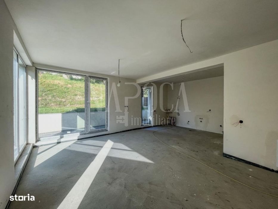 Casa 4 camere de vanzare in Sat Tauti, Tauti