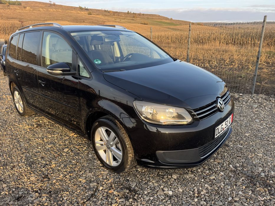 VOLKSWAGEN Touran 2012 — imagine 2