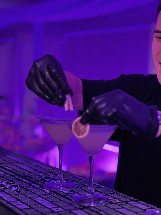 Bar mobil/ cocktail bar / tort shoturi / barmani / free bar