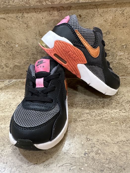 Детски маратонки Nike Air Max 22