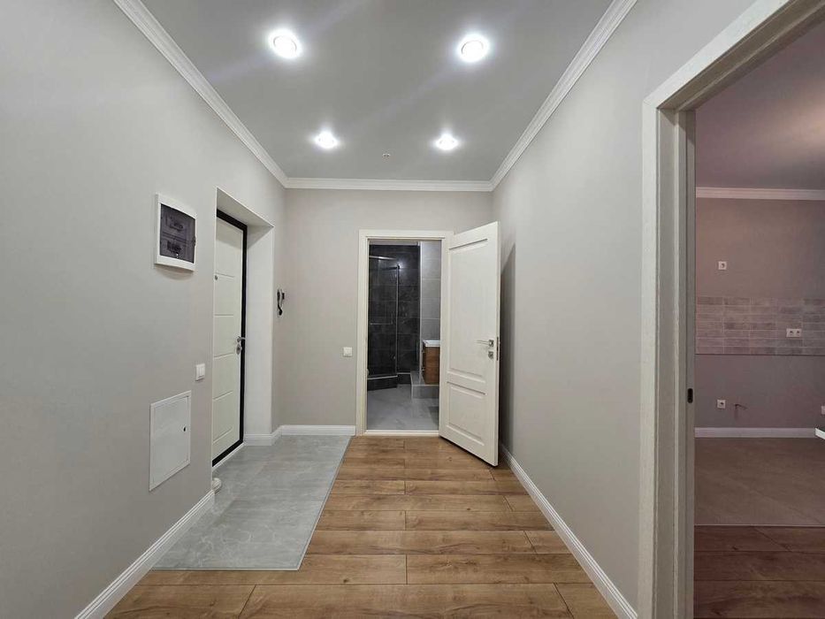 Продам 1 ком квартиру Варламова 27В