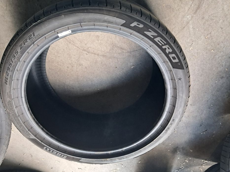Anvelope second vara 295 35 R21 Pirelli  * 2024