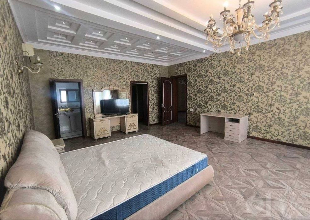 Аренда Яккасарой р-н шикарный болшой дом