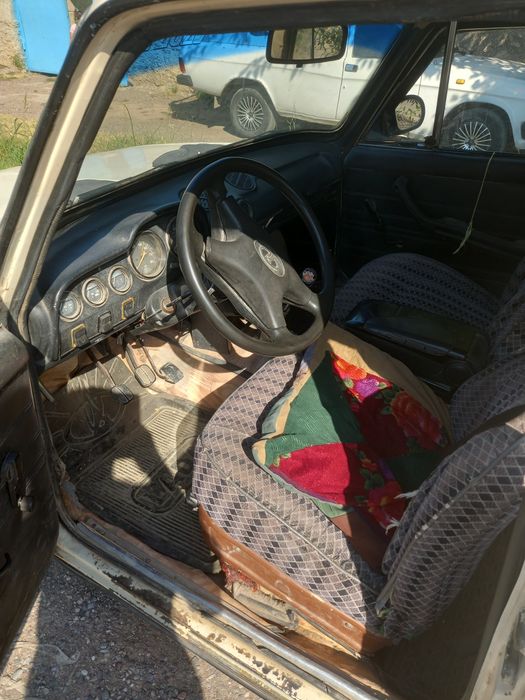2106 запчастка сотилади бензинда