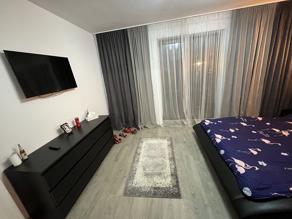 Vand apartament 2 camere