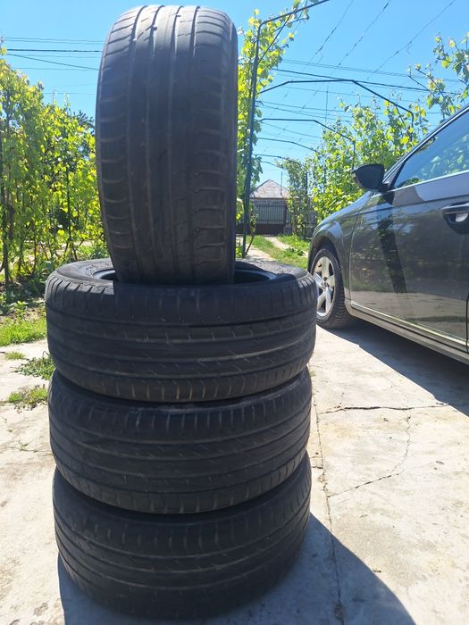 Set anvelope Dunlop (M+S) și Nokian (de vară)+ rezervă