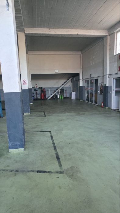 Se inchiriaza hala pe drumul de centura
