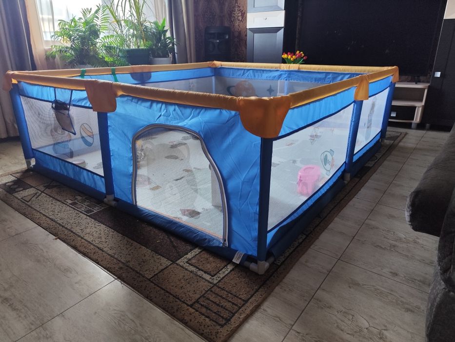 Продам детский манеж