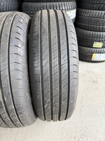 215/65/17 Goodyear 4piese