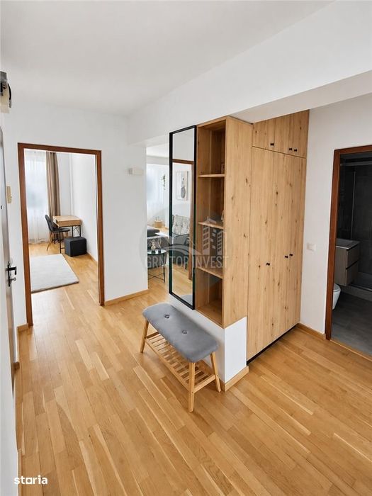 Apartament 3 camere decomandat balcon zona Dioda