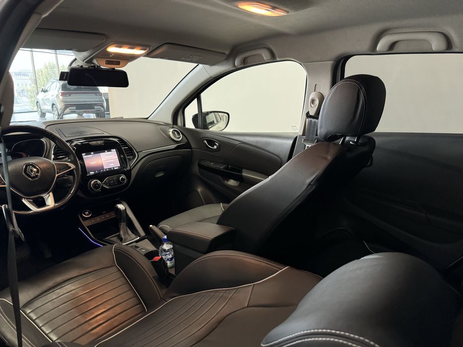 Renault Kaptur 1.6 full